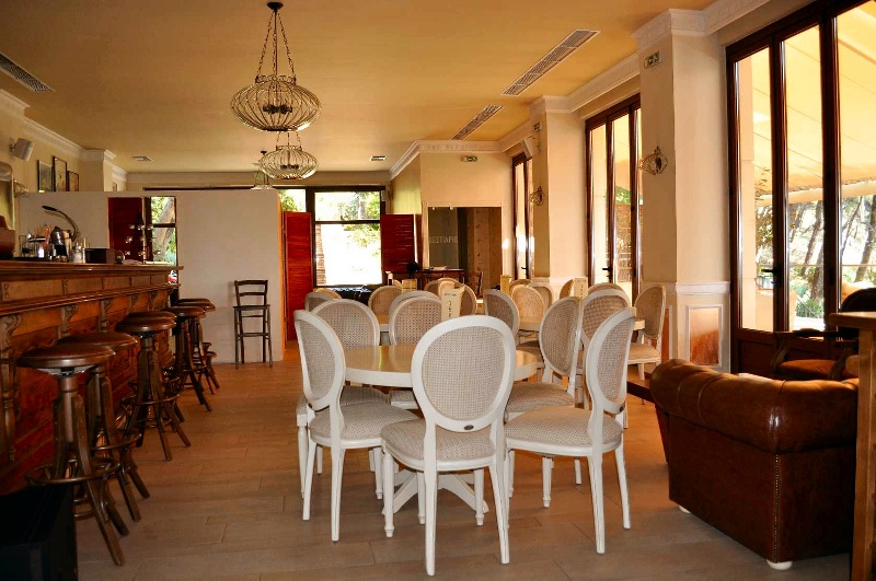 ./../img/005 MITSOS ANNA CAFE - RESTAURANT 2.jpg